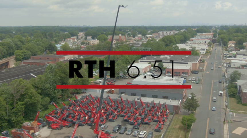 世界上第一台可升高到167英尺的伸缩臂叉车