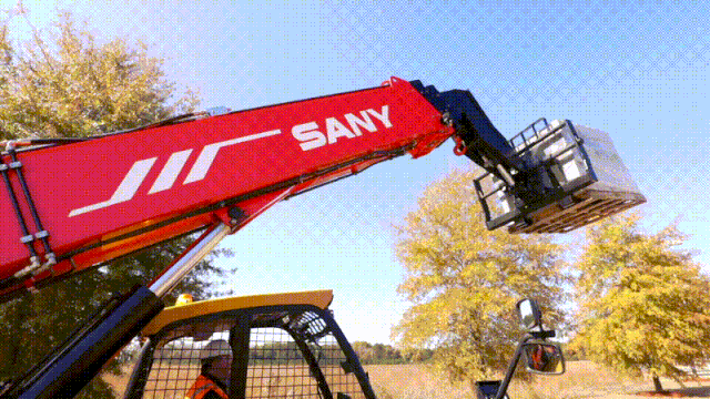 【宝马展提前看】三一伸缩臂叉车，够猛，工业、农业都能用