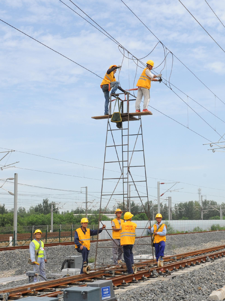 重磅丨鼎力轨道高空车，来了！