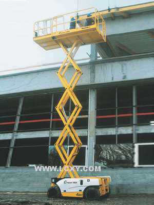 compact系列中型自行式剪叉型升降机