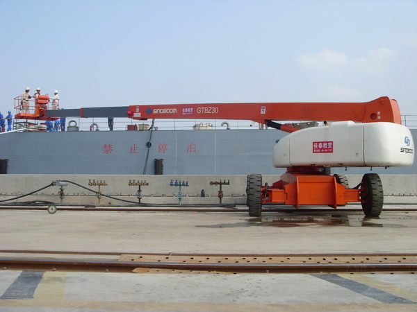 自行式直臂高空作业平台 GTBZ20、22