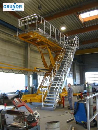 机场专用载货升降平台