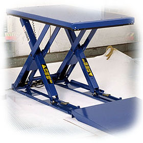 Low profile lift tables