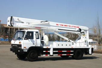 花都升降车出租、花都升降机租赁安全保障 东风多利卡