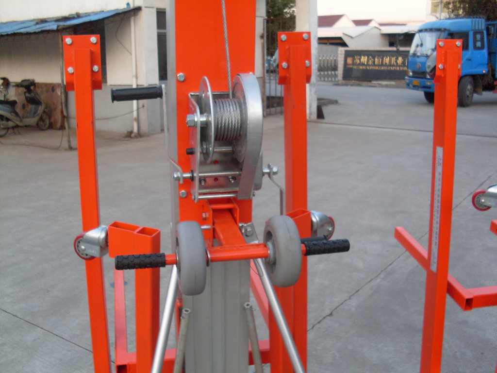 手揺式提升机/手揺式升降机/手揺式铝合金平台便宜