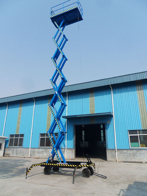 自行式高空作业台