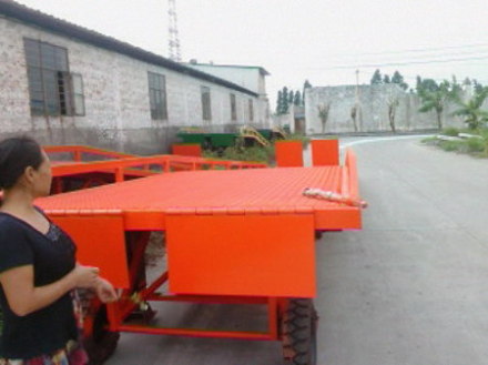 供应叉车装卸货桥/移动式卸货登车桥 XLDCQY