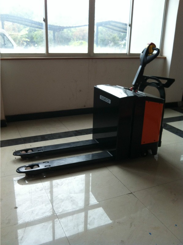 全电动托盘车 XLFEPT15_升降平台网 全电动托盘车 XLFEPT15_升降平台网