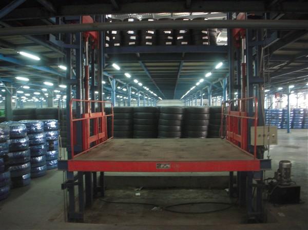 河南导轨式防爆升降货梯 SJG_升降平台网 河南导轨式防爆升降货梯 SJG_升降平台网