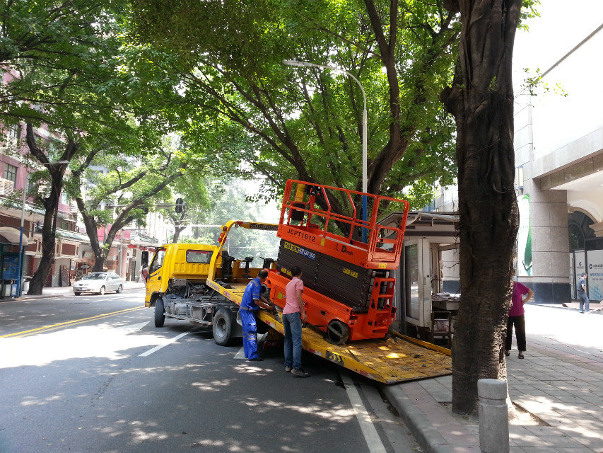 江门蓬江区全自动自走升降机出租；小型升降机 JKY-0.32-10