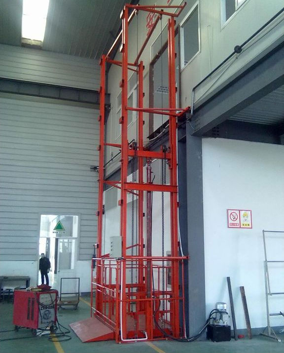 湖南导轨式升降机升降平台厂家直销 SJG_升降平台网 湖南导轨式升降机升降平台厂家直销 SJG_升降平台网