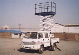 剪叉平台高空车